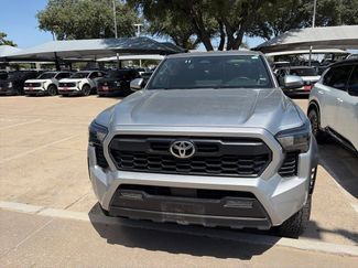 Used 2025 Toyota Tacoma TRD Off-Road AWD/4WD video 3