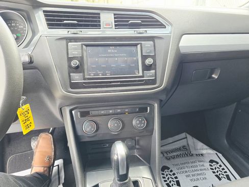 Used 2018 Volkswagen Tiguan S FWD image 20