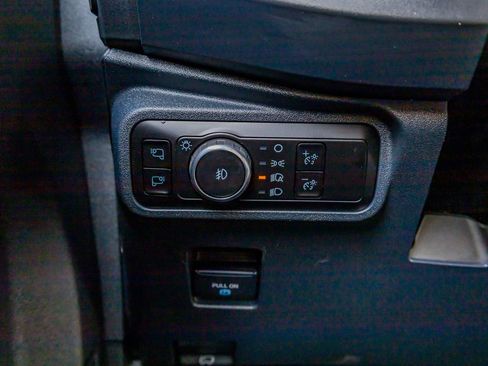 Used 2025 Ford Bronco Outer Banks image 22