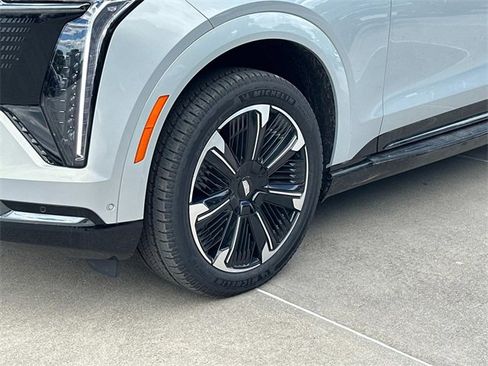 New 2025 Cadillac Escalade IQ Sport 2 image 17