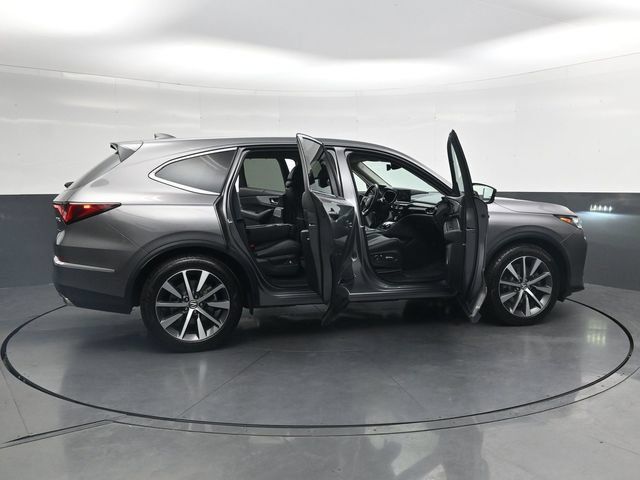 Used 2025 Acura MDX w/ Technology Package FWD image 43
