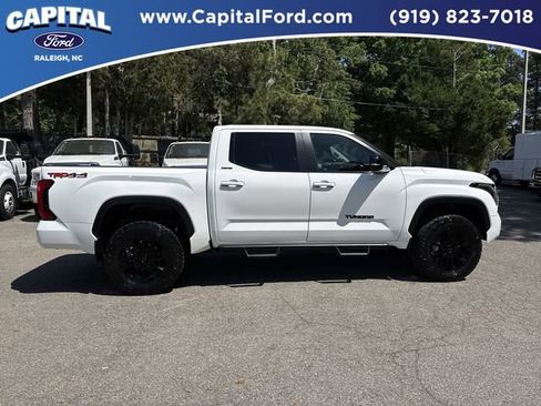 Used 2024 Toyota Tundra Limited w/ TRD Off-Road Package AWD/4WD image 9