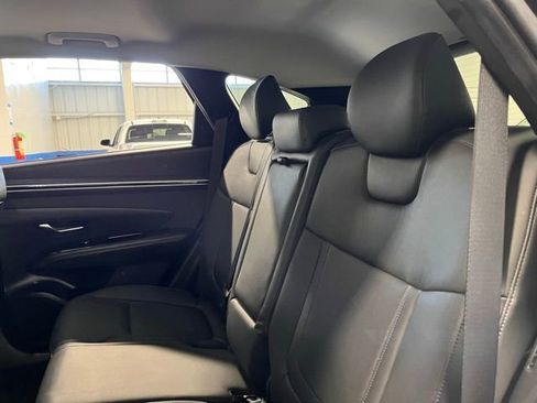 Used 2022 Hyundai Tucson SEL w/ Convenience + Premium Package image 18