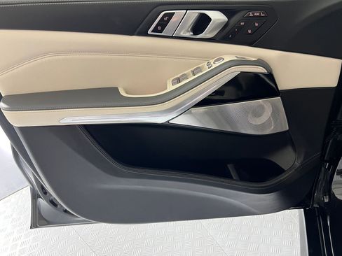 New 2026 BMW ALPINA XB7 image 10