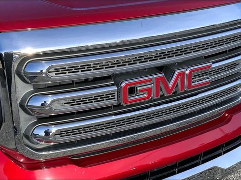Used 2017 GMC Canyon SLT w/ Driver Alert Package image 29