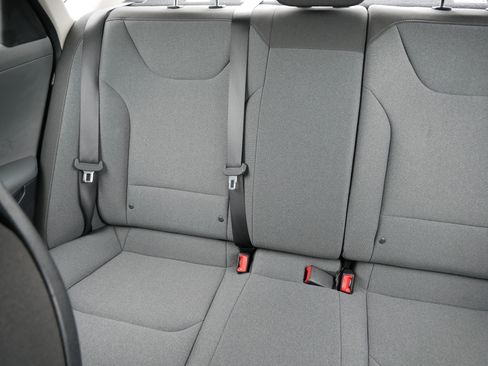 Certified 2025 Kia K4 FWD image 12