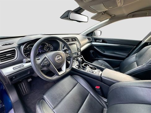 Used 2023 Nissan Maxima SV w/ Floor Mat Group image 9