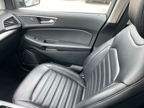 Used 2023 Ford Edge SEL image 18