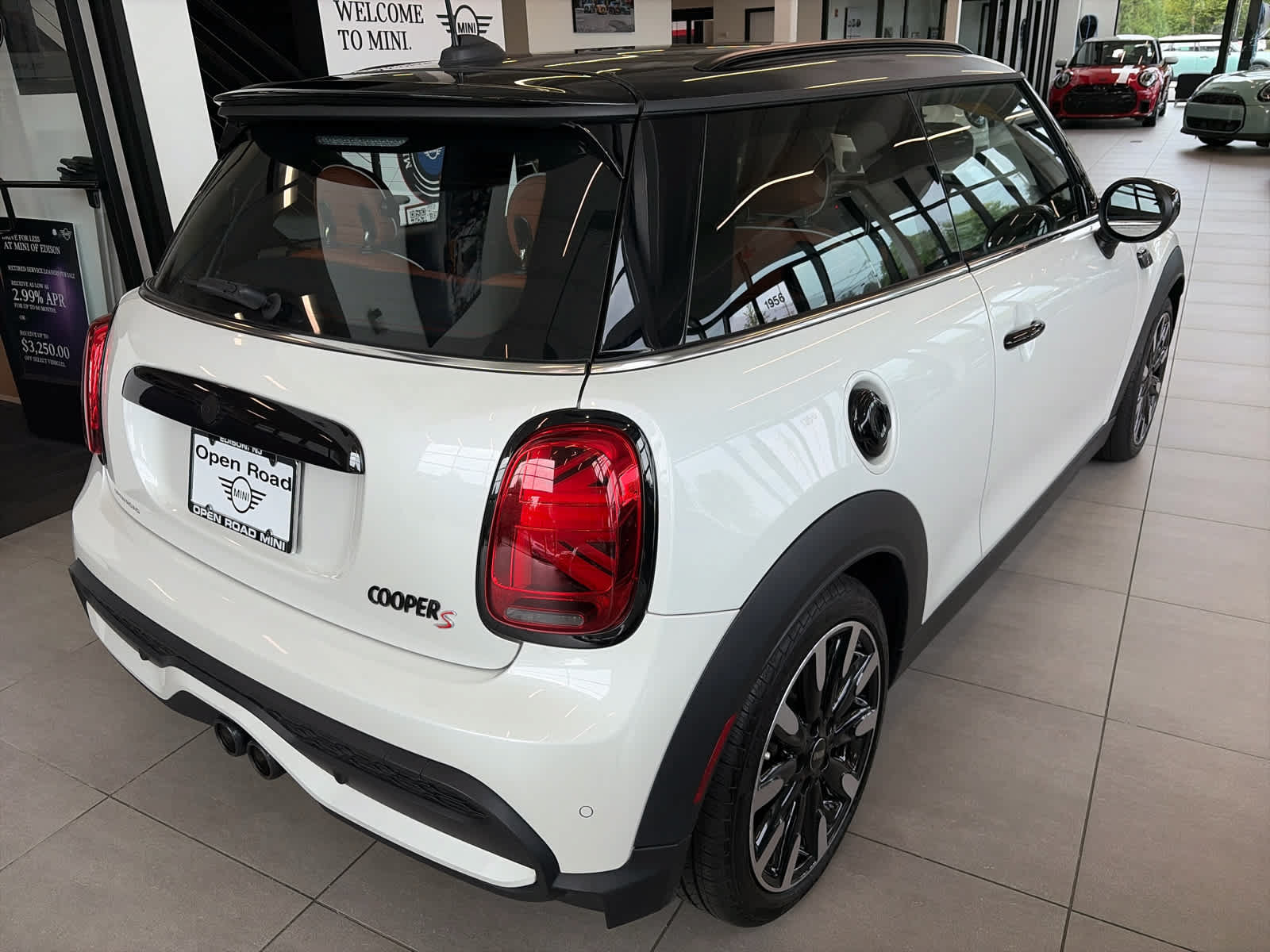 Used 2024 MINI Cooper S FWD image 17