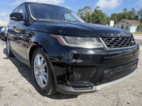 Used 2018 Land Rover Range Rover Sport SE AWD/4WD image 3