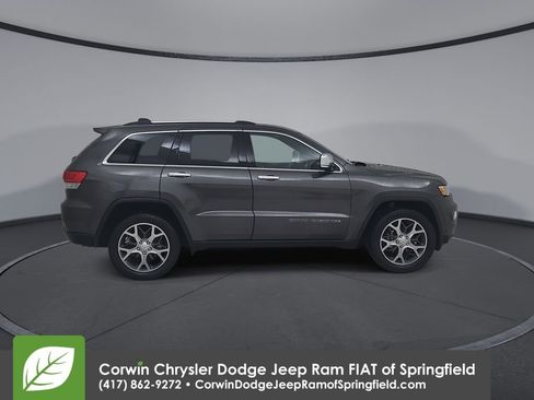 Used 2019 Jeep Grand Cherokee Limited w/ Trailer Tow Group IV AWD/4WD image 17