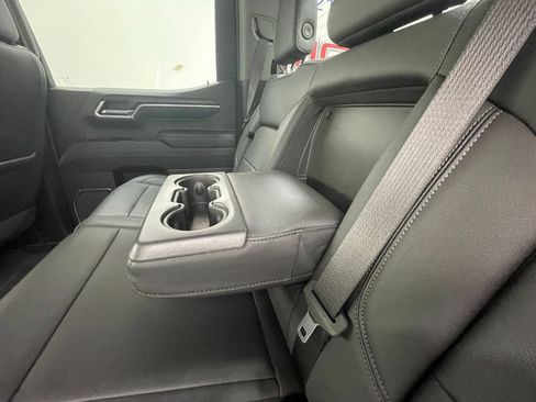 Used 2023 GMC Sierra 1500 SLT w/ SLT Premium Package AWD/4WD image 15