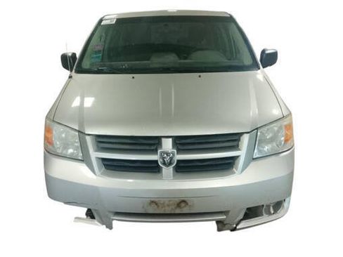 Used 2010 Dodge Grand Caravan SE FWD image 9