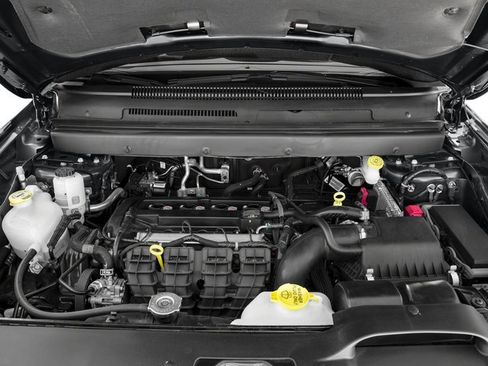 Certified 2017 Dodge Journey Crossroad AWD/4WD image 13