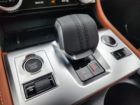 New 2026 Jaguar F-PACE R-Dynamic S image 11