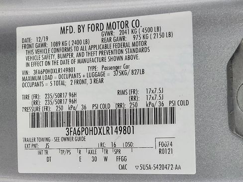 Used 2020 Ford Fusion SE FWD image 28