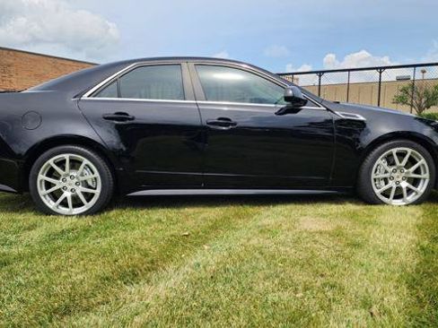 Used 2009 Cadillac CTS V RWD image 6