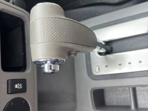 Used 2018 Nissan Frontier S image 8