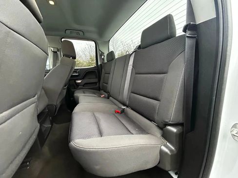 Used 2017 GMC Sierra 1500 SLE w/ SLE Value Package image 30