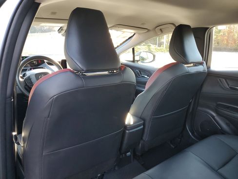 Used 2024 Toyota Prius Prime Premium image 10