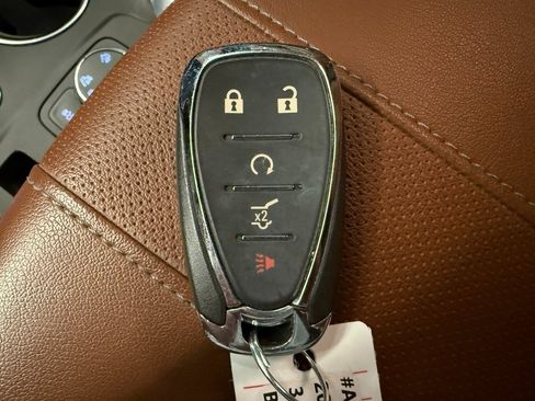 Used 2019 Chevrolet Traverse High Country w/ LPO, Floor Liner Package image 16