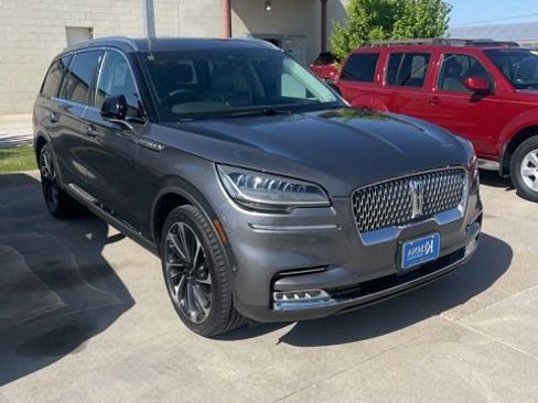 Used 2021 Lincoln Aviator Reserve w/ Equipment Group 201A AWD/4WD image 1