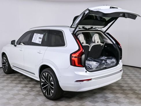 New 2026 Volvo XC90 B6 Ultra w/ Protection Package AWD/4WD image 34