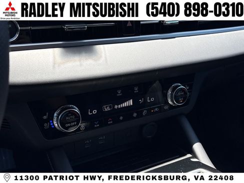 New 2026 Mitsubishi Outlander SEL AWD/4WD image 10