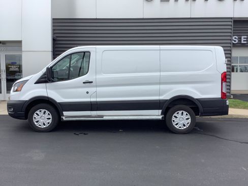 Certified 2024 Ford Transit 250 Low Roof w/ Exterior Upgrade Package RWD image 2
