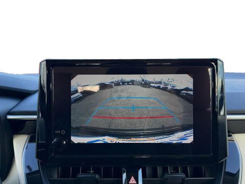 Used 2024 Toyota Corolla LE FWD image 15