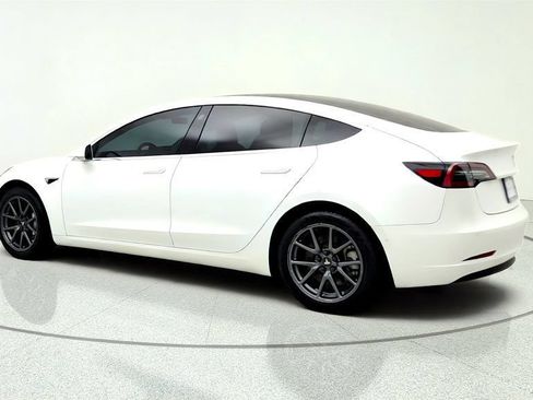 Used 2019 Tesla Model 3 Standard Range Plus RWD image 7