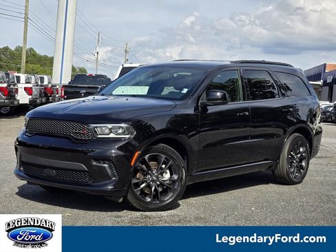 Used 2024 Dodge Durango SXT w/ SXT Blacktop Group RWD image 1