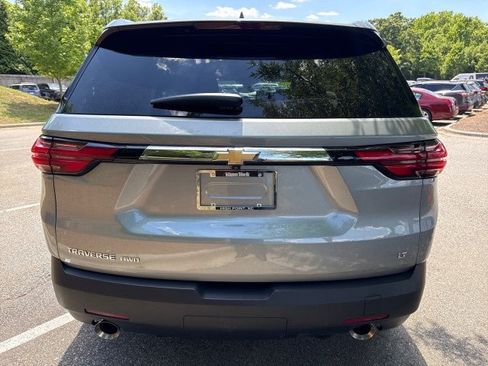 Used 2023 Chevrolet Traverse LT w/ LPO, Floor Liner Package AWD/4WD image 5