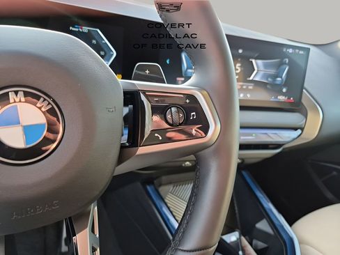 Used 2025 BMW X3 xDrive30i image 40