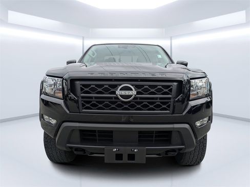 Used 2024 Nissan Frontier SV w/ Hardbody Edition image 11