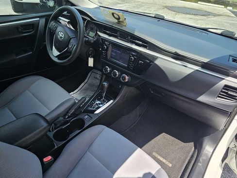 Used 2016 Toyota Corolla L FWD image 25