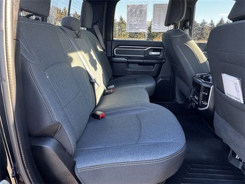 Certified 2022 RAM 2500 Big Horn w/ Level C Equiment Group image 17
