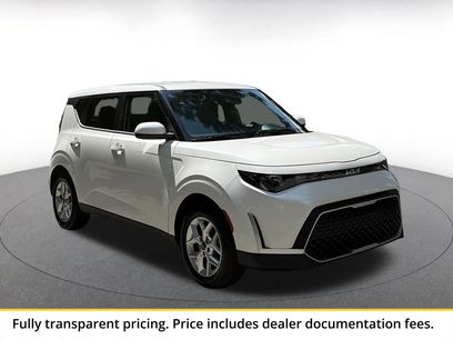 Used 2025 Kia Soul LX w/ LX Technology Package