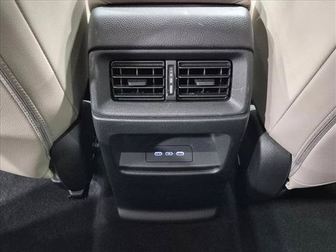 Used 2024 Honda CR-V EX-L image 17