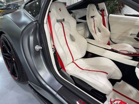 Used 2014 Ferrari F12 Berlinetta image 69