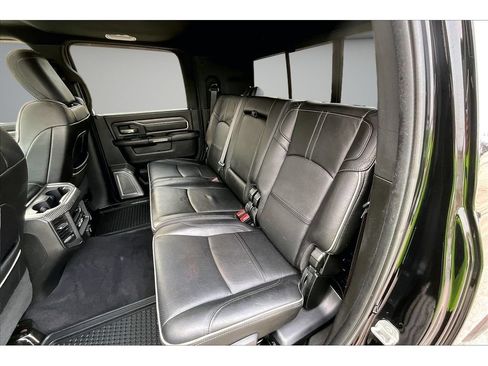 Used 2020 RAM 2500 Limited AWD/4WD image 35