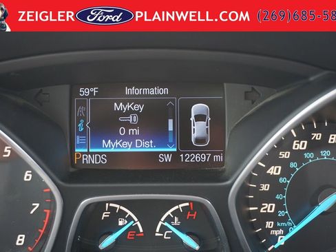 Used 2014 Ford Escape Titanium w/ Equipment Group 401A AWD/4WD image 30