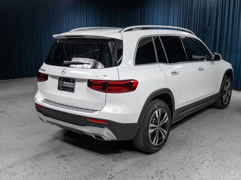 New 2026 Mercedes-Benz GLB 250 4MATIC image 5