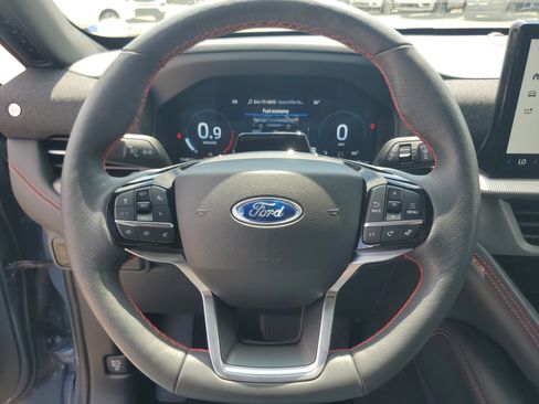Used 2025 Ford Explorer ST-Line w/ Premium Package AWD/4WD image 14