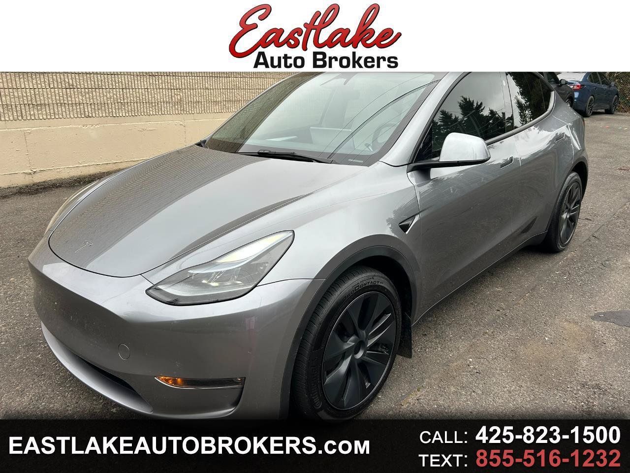Used 2024 Tesla Model Y Long Range AWD/4WD image 1