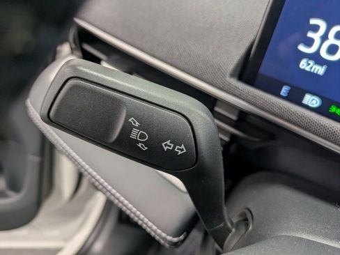 Used 2022 Ford Mustang Mach-E Select image 18