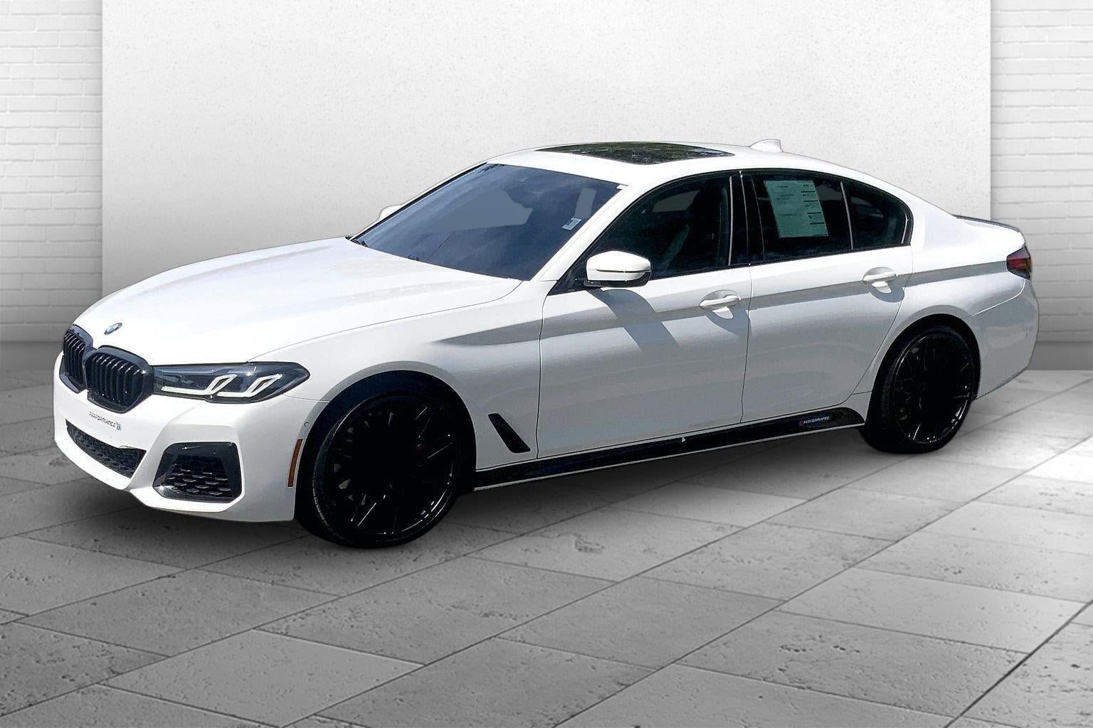 Used 2023 BMW M550i xDrive w/ Parking Assistance Package AWD/4WD image 13