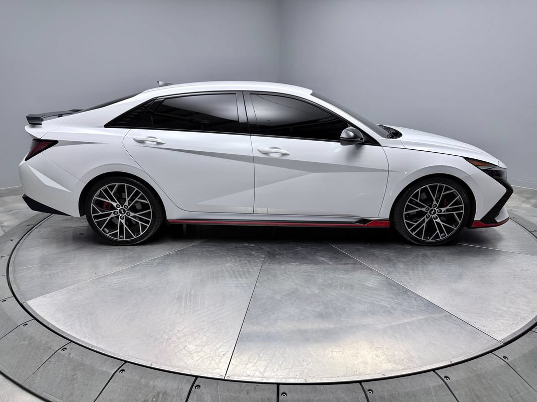 Used 2023 Hyundai Elantra N FWD image 4