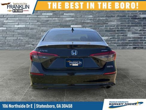 Used 2022 Honda Civic Sport image 3