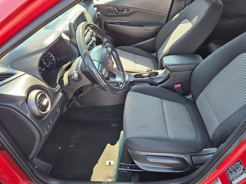 Used 2018 Hyundai Kona SEL AWD/4WD image 14